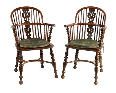 Lot 1032 - A PAIR OF 19TH CENTURY NOTTINGHAMSHIRE YEW WOOD LOW BACK WINDSOR CHAIRS