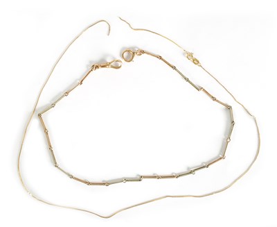 Lot 200 - AN 18CT GOLD NECKLACE AND A 9CT GOLD NECKLACE