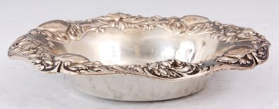 Lot 107 - AN ART NOUVEAU STYLE AMERICAN SILVER CIRCULAR...