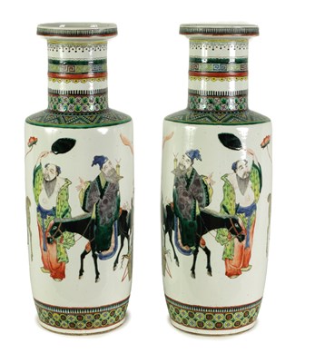 Lot 173 - A LARGE PAIR OF 19TH CENTURY CHINESE FAMILLE VERTE PORCELAIN VASES