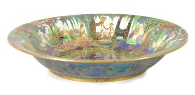 Lot 101 - A FINE EARLY 20TH CENTURY WEDGWOOD FAIRYLAND LUSTRE DISH DESIGNED BY DAISY MAKEIG-JONES