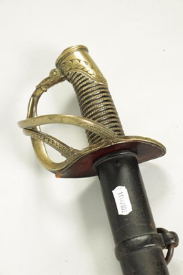 Lot 617 - A 19TH CENTURY FRENCH CAVALRY SWORD