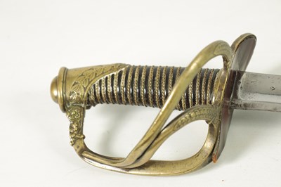 Lot 617 - A 19TH CENTURY FRENCH CAVALRY SWORD