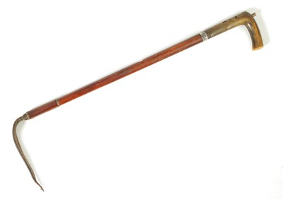 Lot 644 - AN UNUSUAL LATE 19TH CENTURY RHINOCEROS HORN AND MALACCA DAGGER RIDING CROP