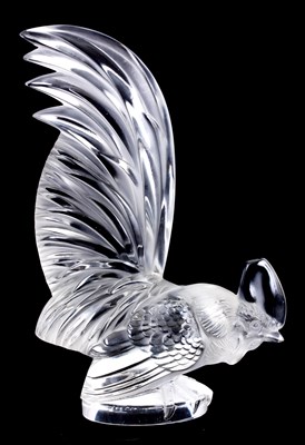 Lot 141 - R, LALIQUE, A ‘COQ NAIN’ FROSTED GLASS CAR...