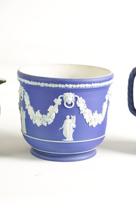 Lot 83 - A COLLECTION OF FIVE PIECES OF WEDGEWOOD COLOURED JASPERWARE