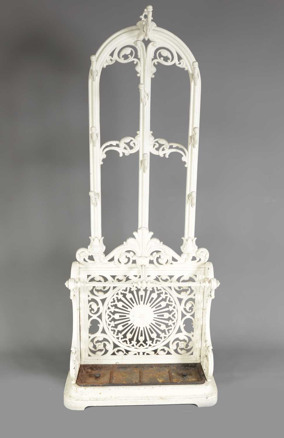 Lot 1371 - A 19TH CENTURY CAST IRON COALBROOKDALE HALL