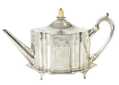 Lot 547 - A GOOD GEORGE III SILVER TEAPOT AND STAND