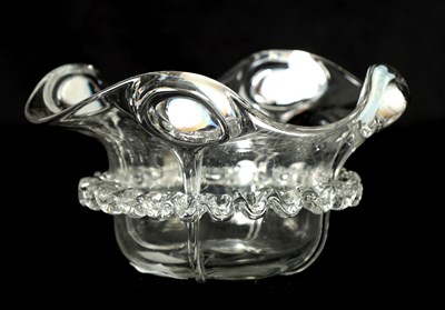 Lot 22 - AN ART NOUVEAU CLEAR GLASS SHAPED BOWL WITH OPALESCENT JEWELS