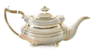 Lot 507 - A GEORGE III SILVER TEAPOT