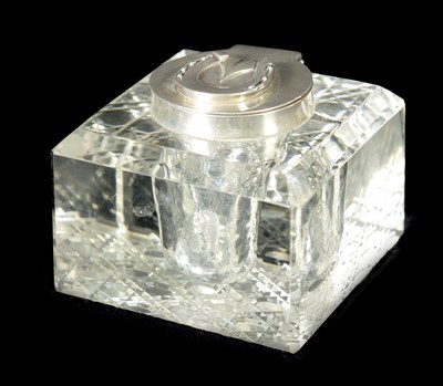 Lot 521 - AN EDWARDIAN SQUARE SILVER AND GLASS INKWELL