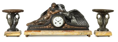 Lot 1298 - A STYLISH ART DECO SIMULATED PEWTER AND COPPER THREE-PIECE MANTEL CLOCK GARNITURE