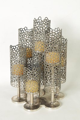 Lot 492 - AN EXCEPTIONAL AND RARE STUART DEVLIN SILVER AND SILVER GILT ILLUMINATED TABLE CENTREPIECE