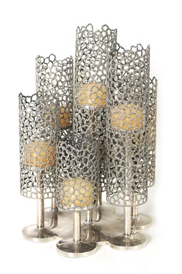 Lot 492 - AN EXCEPTIONAL AND RARE STUART DEVLIN SILVER AND SILVER GILT ILLUMINATED TABLE CENTREPIECE