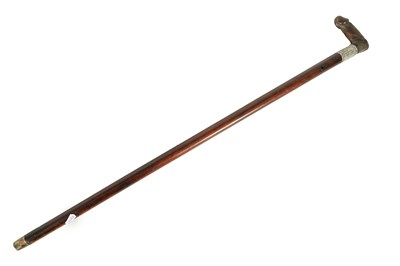 Lot 670 - AN EARLY 20TH CENTURY EROTIC CARVED HORN WALKING STICK