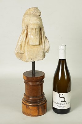 Lot 812 - AN ANCIENT ROMAN 1ST/2ND CENTURY MARBLE FRAGMENT