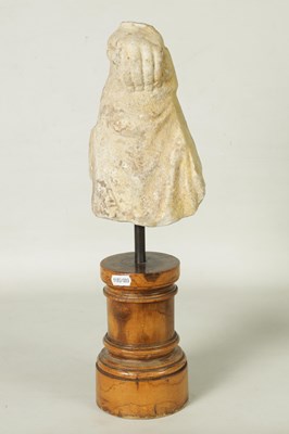 Lot 812 - AN ANCIENT ROMAN 1ST/2ND CENTURY MARBLE FRAGMENT