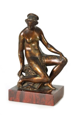 Lot 844 - A 19TH CENTURY CONTINENTAL SCHOOL GILT BRONZE SCULPTURE