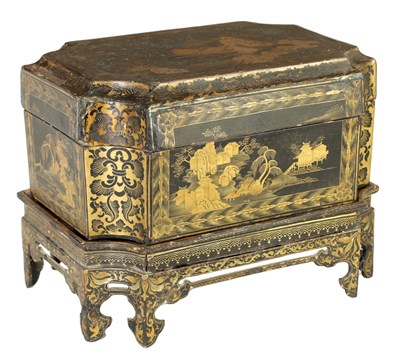 Lot 251 - A RARE 18TH CENTURY CHINESE LACQUERWORK CHINOISERIE DECORATED LIDDED BOX ON STAND