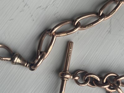 Lot 206 - A 9CT ROSE GOLD POCKET WATCH CHAIN