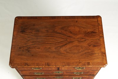 Lot 917 - AN EARLY 18TH CENTURY FIGURED WALNUT CHEST OF DRAWERS OF SMALL SIZE