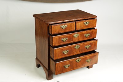 Lot 917 - AN EARLY 18TH CENTURY FIGURED WALNUT CHEST OF DRAWERS OF SMALL SIZE