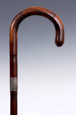 Lot 9 - AN EARLY 20th CENTURY BAMBOO WALKING CANE with...