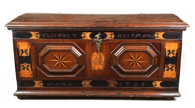 Lot 908 - AN 18TH CENTURY WALNUT CHEST