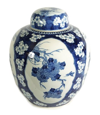 Lot 138 - A GOOD 19TH-CENTURY CHINESE BLUE AND WHITE GINGER JAR AND COVER OF LARGE SIZE