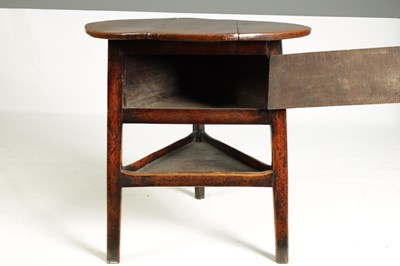 Lot 1042 - AN UNUSUAL 18TH CENTURY ELM CRICKET TABLE
