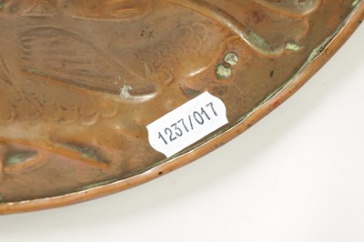 Lot 564 - AN ARTS AND CRAFTS NEWLYN SCHOOL STYLE COPPER CHARGER