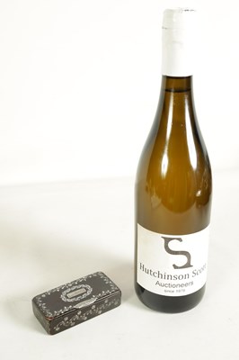 Lot 597 - AN 18TH CENTURY TORTOISESHELL AND SILVER PIQUEWORK SNUFF BOX