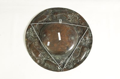 Lot 579 - AN ARTS AND CRAFTS COPPER CHARGER BY G. HAMS DATED 1905