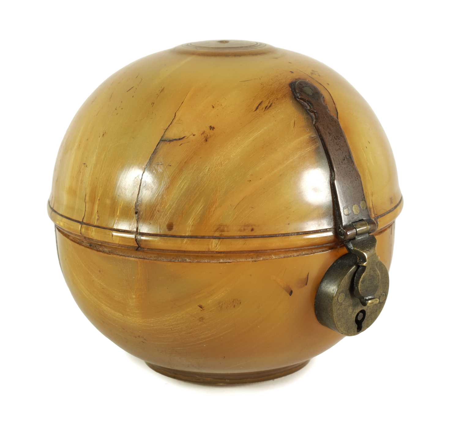 Lot 1120 - AN UNUSUAL GEORGE III HORN GLOBULAR TEA CADDY