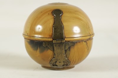 Lot 1120 - AN UNUSUAL GEORGE III HORN GLOBULAR TEA CADDY