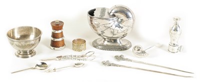 Lot 285 - A COLLECTION OF VARIOUS SILVER PLATED WEARS