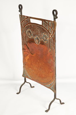 Lot 552 - AN ARTS AND CRAFTS COPPER AND STEEL FIRE SCREEN