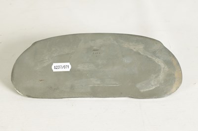 Lot 572 - AN ARTS AND CRAFTS TUDRIC PEWTER PEN AND INK STAND