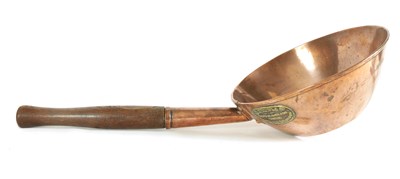 Lot 516 - AN 19TH CENTURY COPPER SCOOP OF UNUSUALLY LARGE SIZE