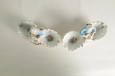 Lot 61 - A PAIR OF MID/LATE 19TH CENTURY MEISSEN FIGURAL DOUBLE SHELL TABLE BASKETS
