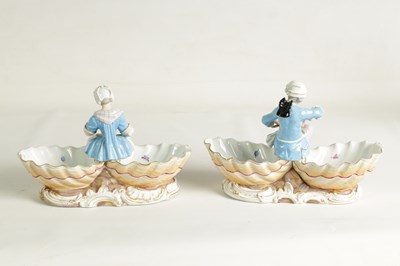 Lot 61 - A PAIR OF MID/LATE 19TH CENTURY MEISSEN FIGURAL DOUBLE SHELL TABLE BASKETS