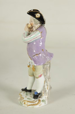 Lot 62 - A LATE 19TH CENTURY MEISSEN FIGURE OF A FLAUTIST
