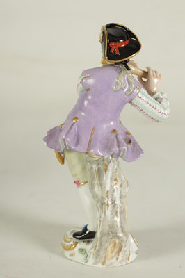 Lot 62 - A LATE 19TH CENTURY MEISSEN FIGURE OF A FLAUTIST
