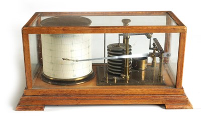 Lot 854 - ROSS. LONDON A LATE 19TH/EARLY 20TH CENTURY OAK-CASED BAROGRAPH