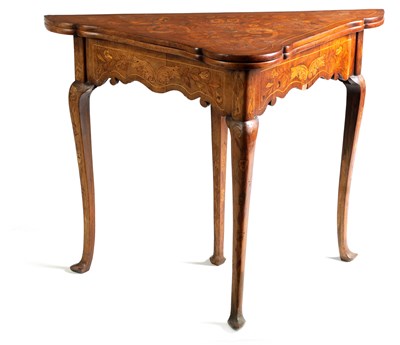 Lot 1008 - AN 18TH CENTURY  DUTCH MARQUETRY WALNUT TRIANGULAR CARD TABLE