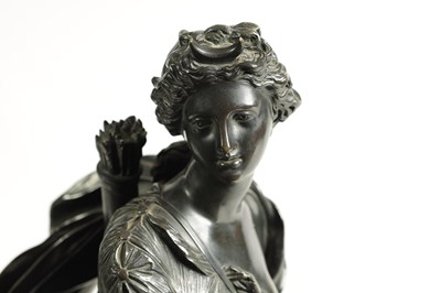 Lot 592 - A 19TH CENTURY BRONZE FIGURE DEPICTING DIANA 'THE GODDESS OF THE HUNT'