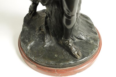 Lot 592 - A 19TH CENTURY BRONZE FIGURE DEPICTING DIANA 'THE GODDESS OF THE HUNT'