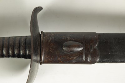 Lot 499 - A 19TH CENTURY BRITISH NAVAL BOARDING CUTLASS