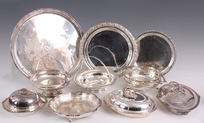 Lot 342 - A COLLECTION OF SILVER PLATED TABLE WARES...