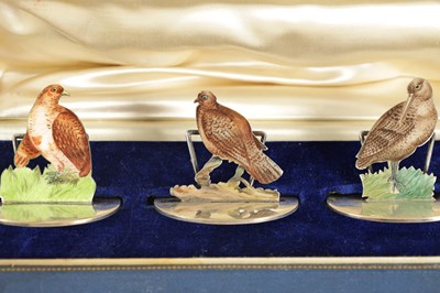 Lot 335 - A FINE CASED SET OF SILVER AND ENAMEL GAMEBIRD MENU HOLDERS